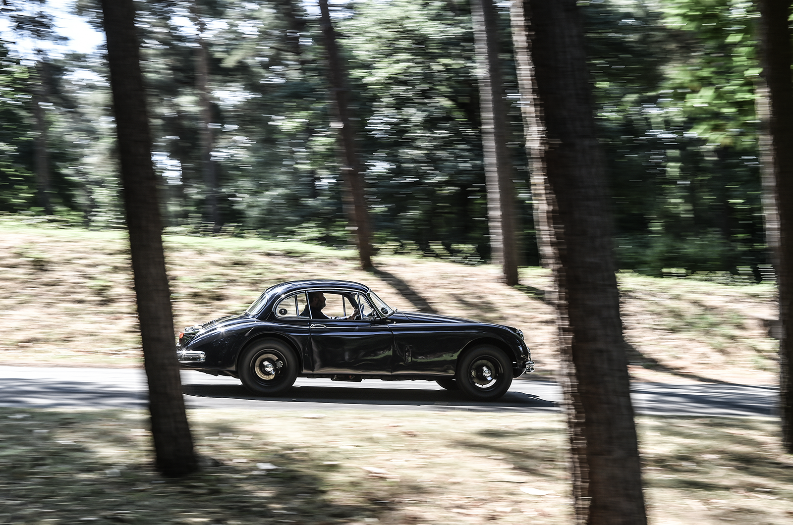 Classic & Sports Car – Jaguar XK150: the Big Cat that came home