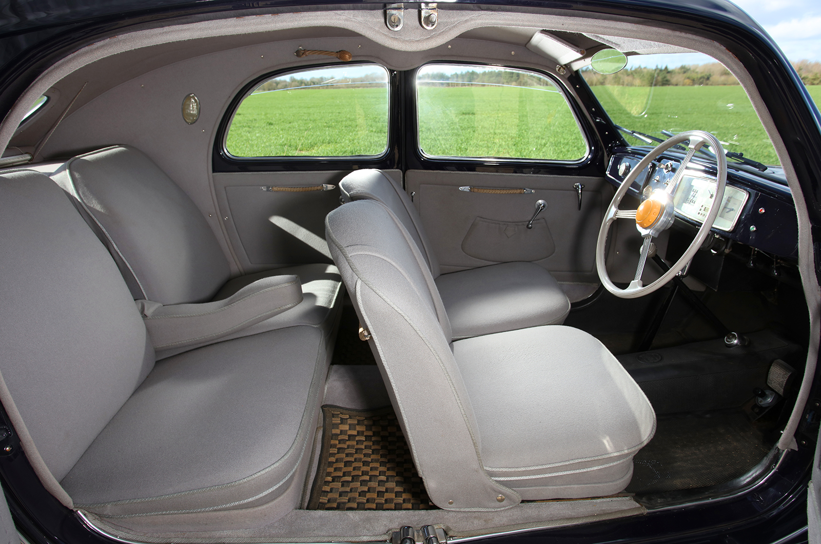 Classic & Sports Car – Going with the flow: Lancia Aprilia vs Jowett Javelin