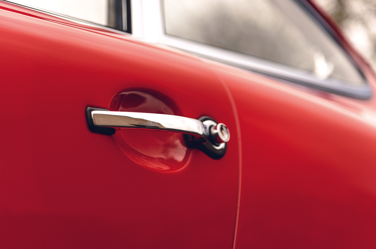 Classic & Sports Car – Barn-find revived: the last Porsche 901