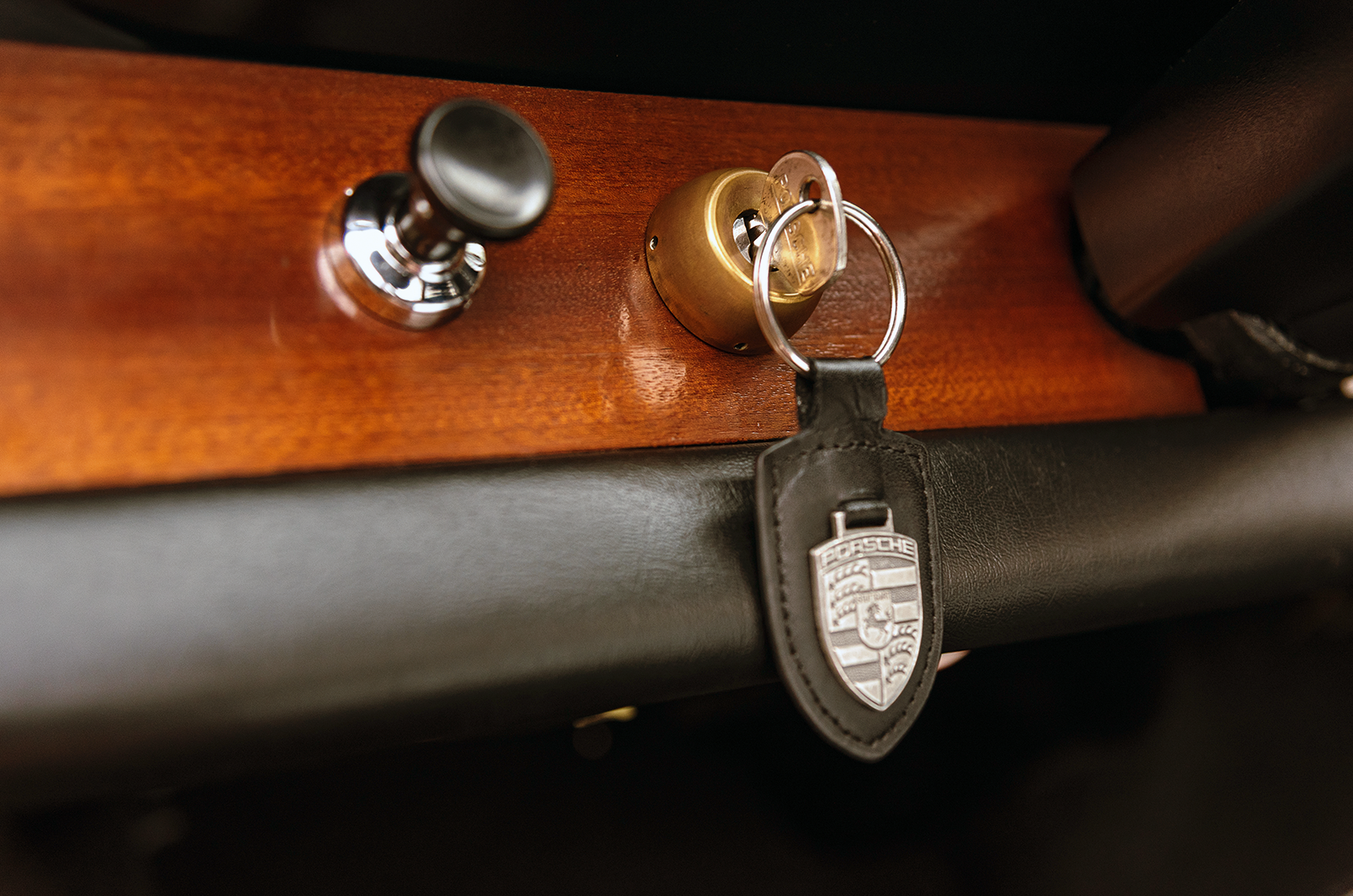 Classic & Sports Car – Barn-find revived: the last Porsche 901