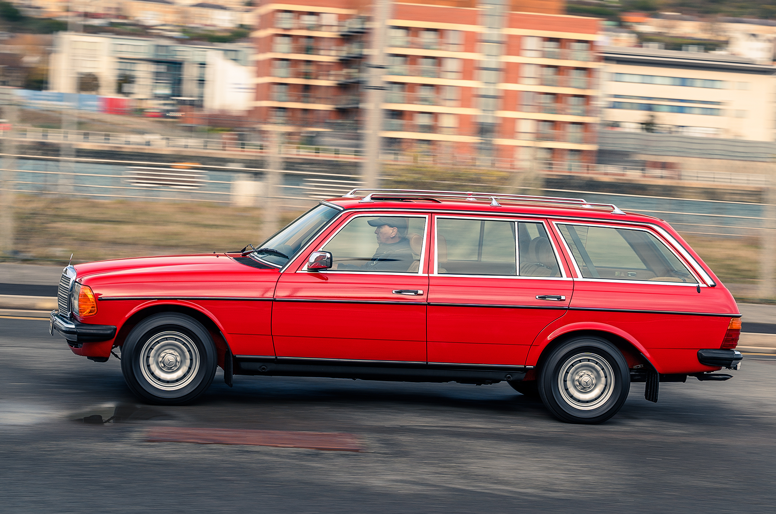 Classic & Sports Car – How Britain nearly missed Mercedes’ brilliant 230TE