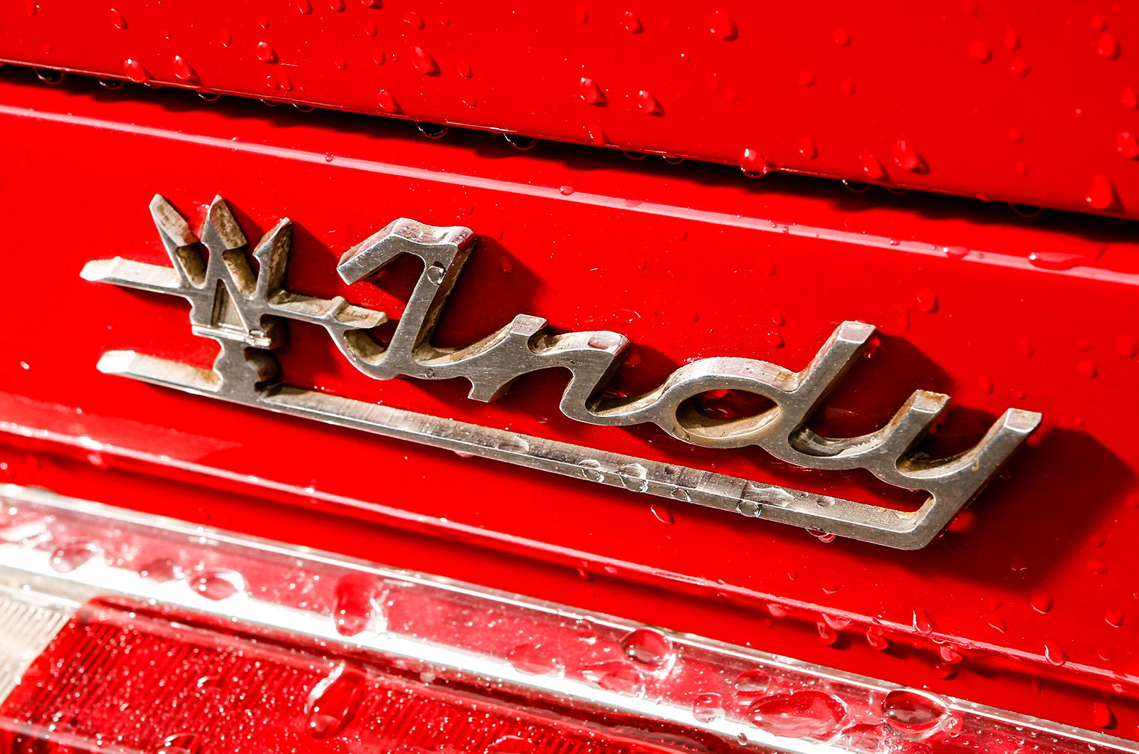 Practical performance: Lamborghini Espada vs Maserati Indy vs Ferrari 365GT4 2+2