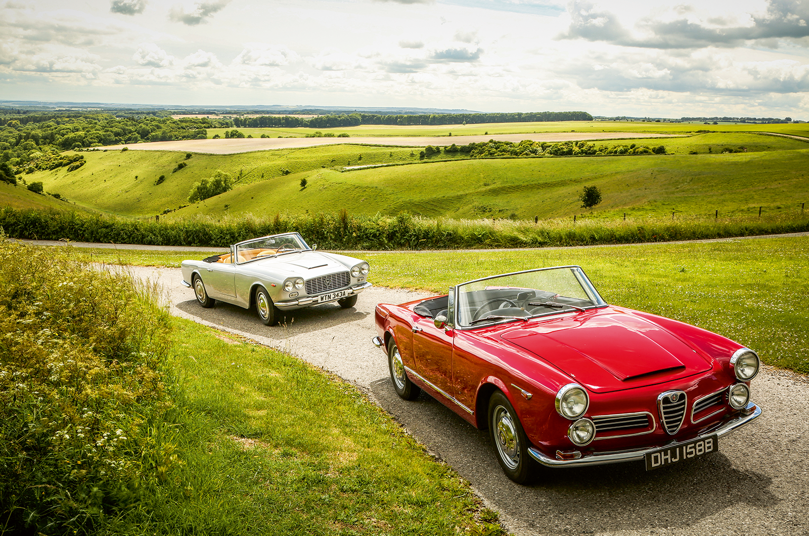 Classic & Sports Car – The art of Touring: Lancia Flaminia vs Alfa Romeo Spider