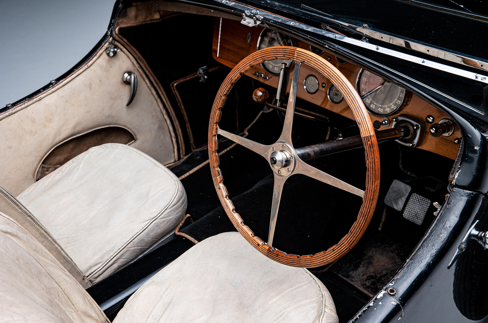 Classic & Sports Car – Bugatti Type 57S: Molsheim’s missing link