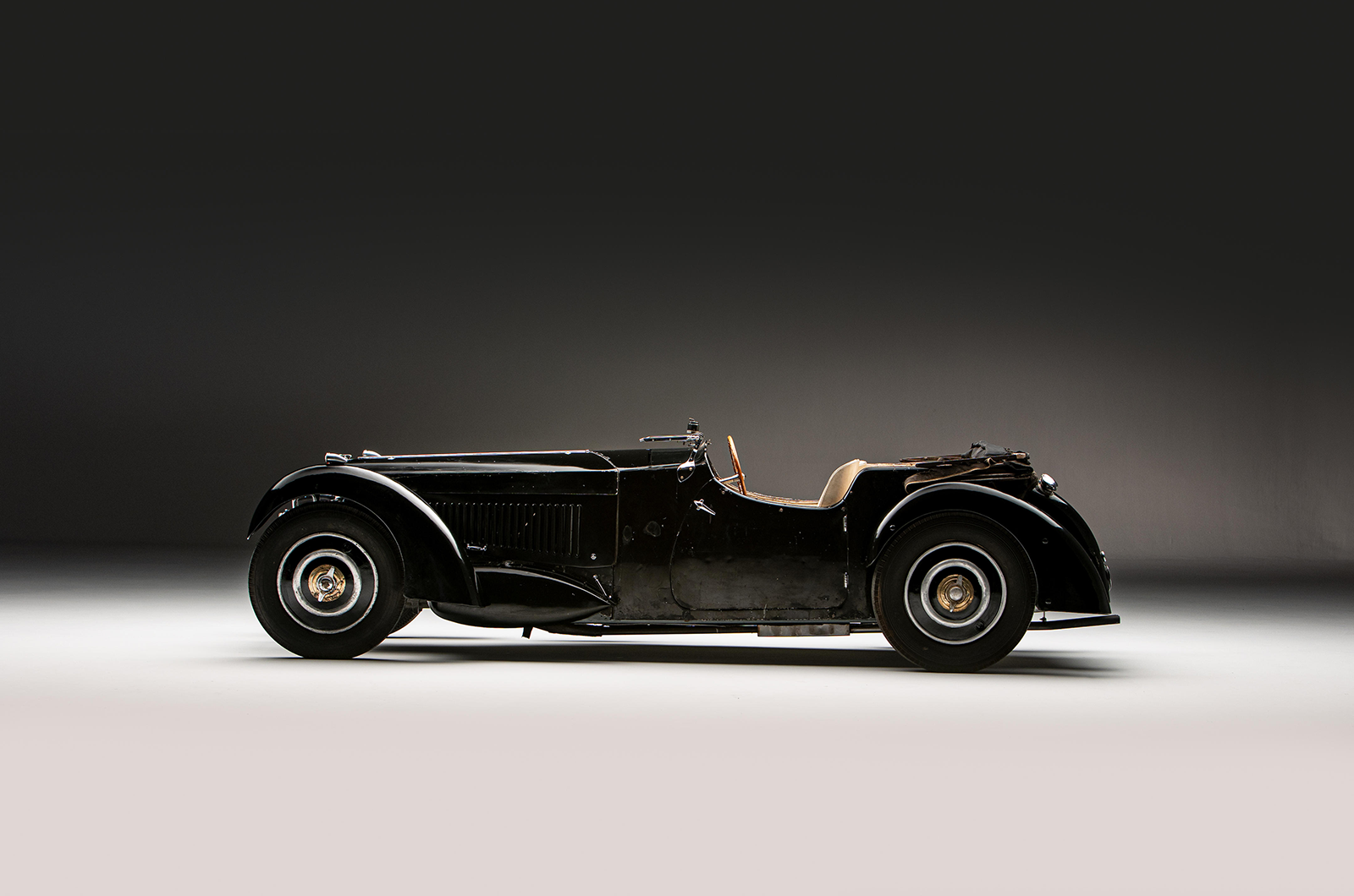 Classic & Sports Car – Bugatti Type 57S: Molsheim’s missing link