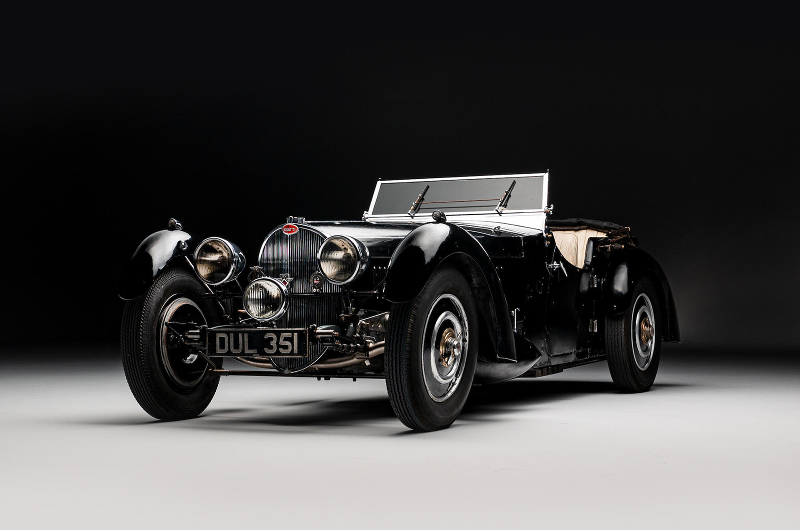 Classic & Sports Car – Bugatti Type 57S: Molsheim’s missing link