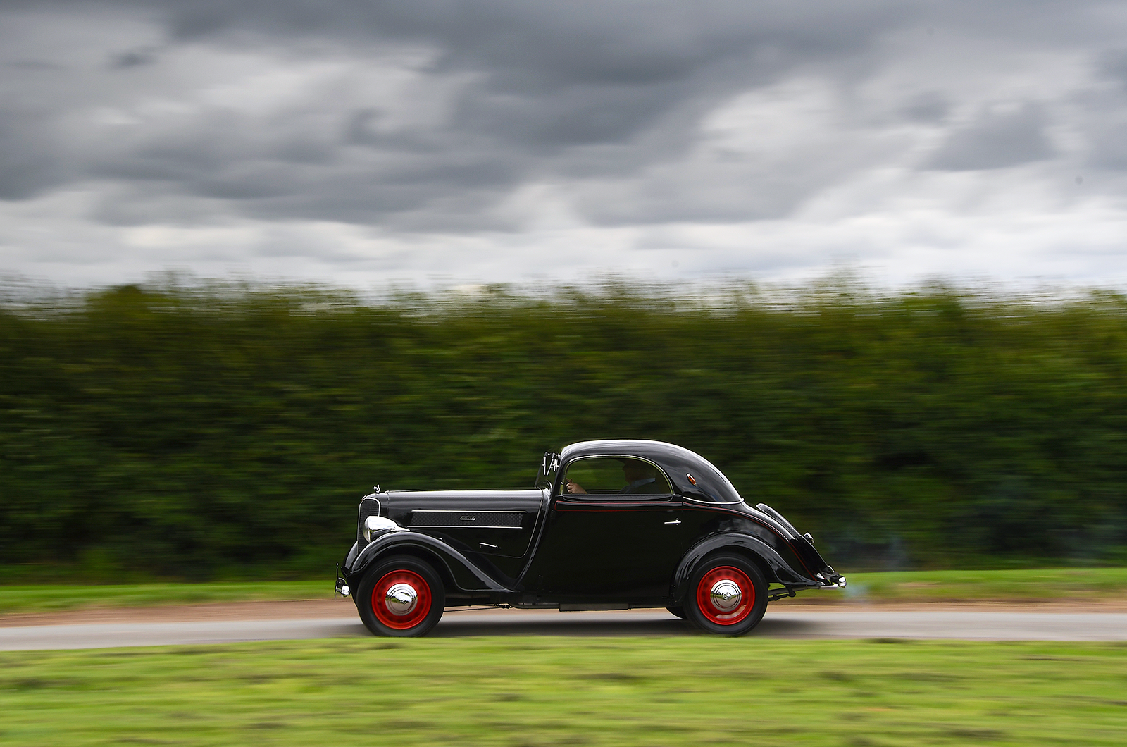 Classic & Sports Car – Dressed to deceive: Rosengart SuperSept