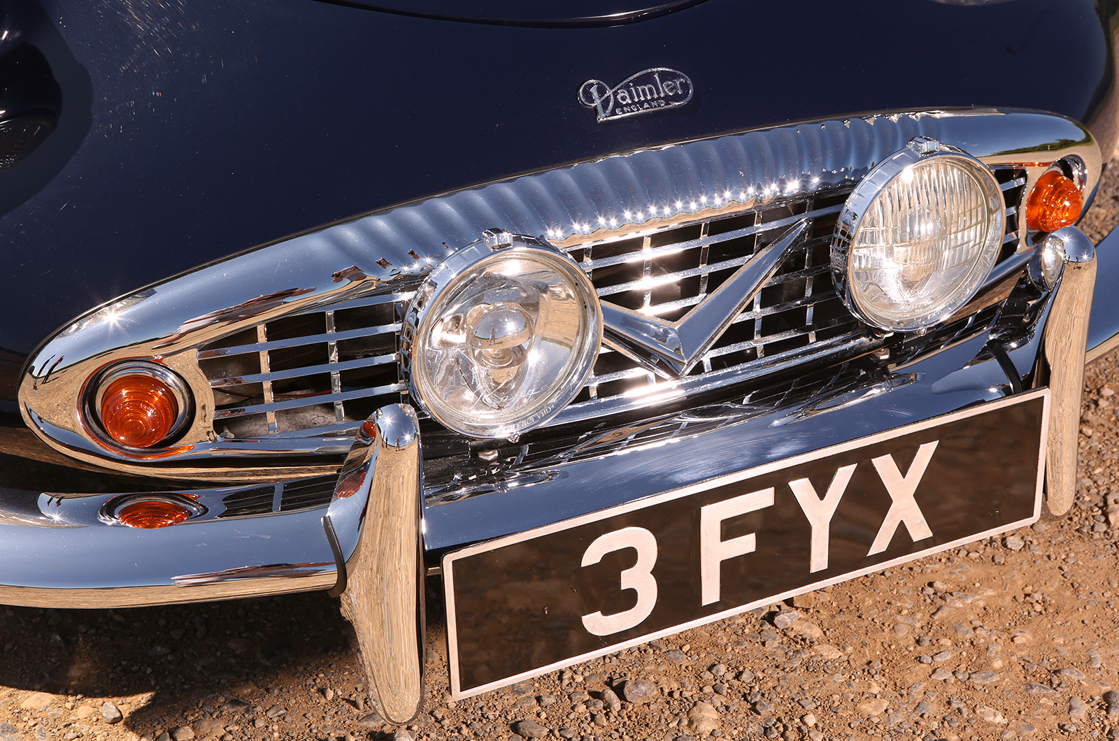 Classic & Sports Car – The comeback kid: Daimler SP250 restoration