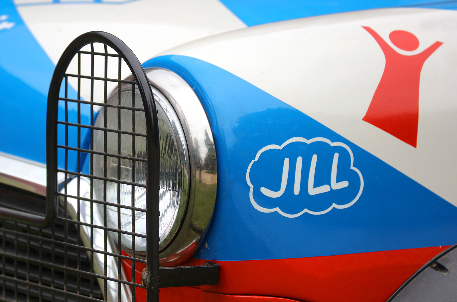 Classic & Sports Car – 60,000 miles around the world in Minis