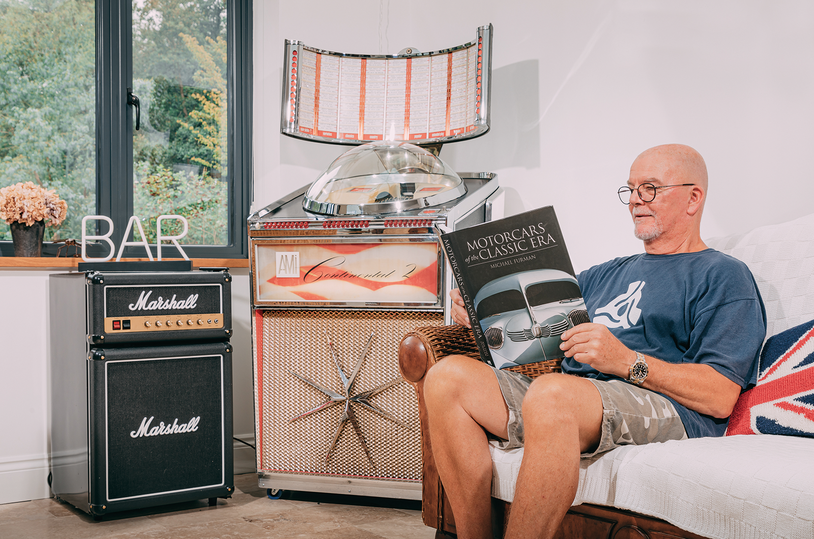 Classic & Sports Car – Also in my garage: classic cars and retro jukeboxes