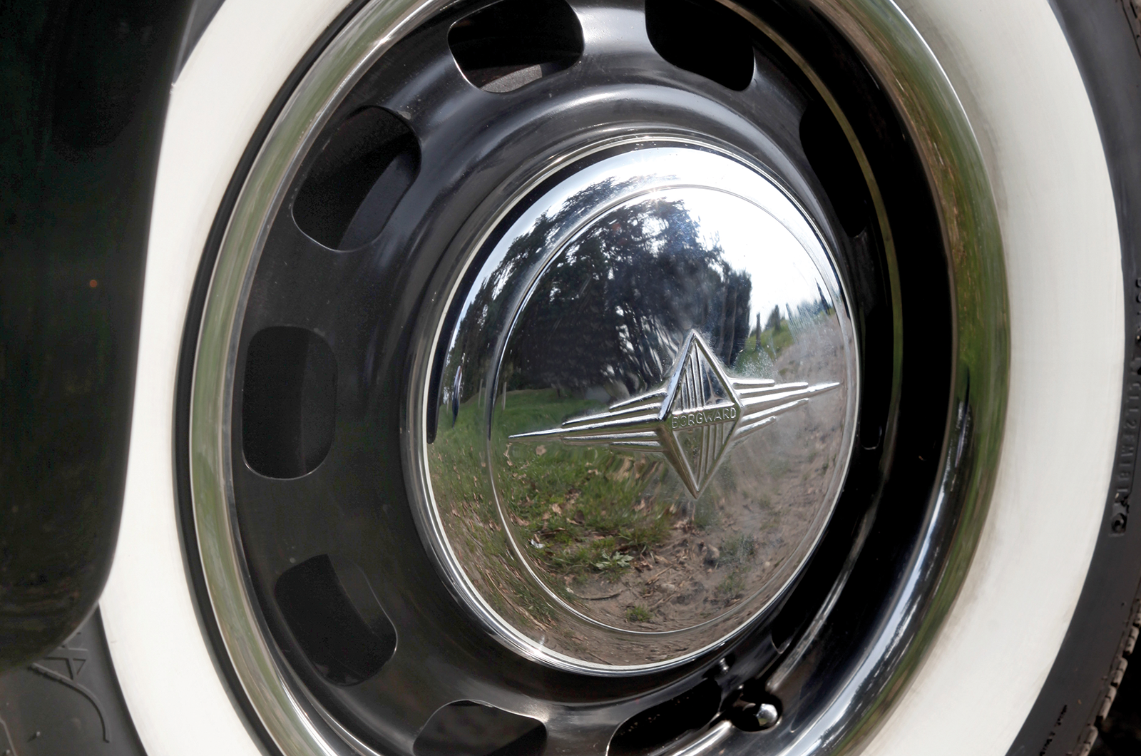 Classic & Sports Car – Some diamonds aren’t forever: Borgward Hansa 2400 Pullman