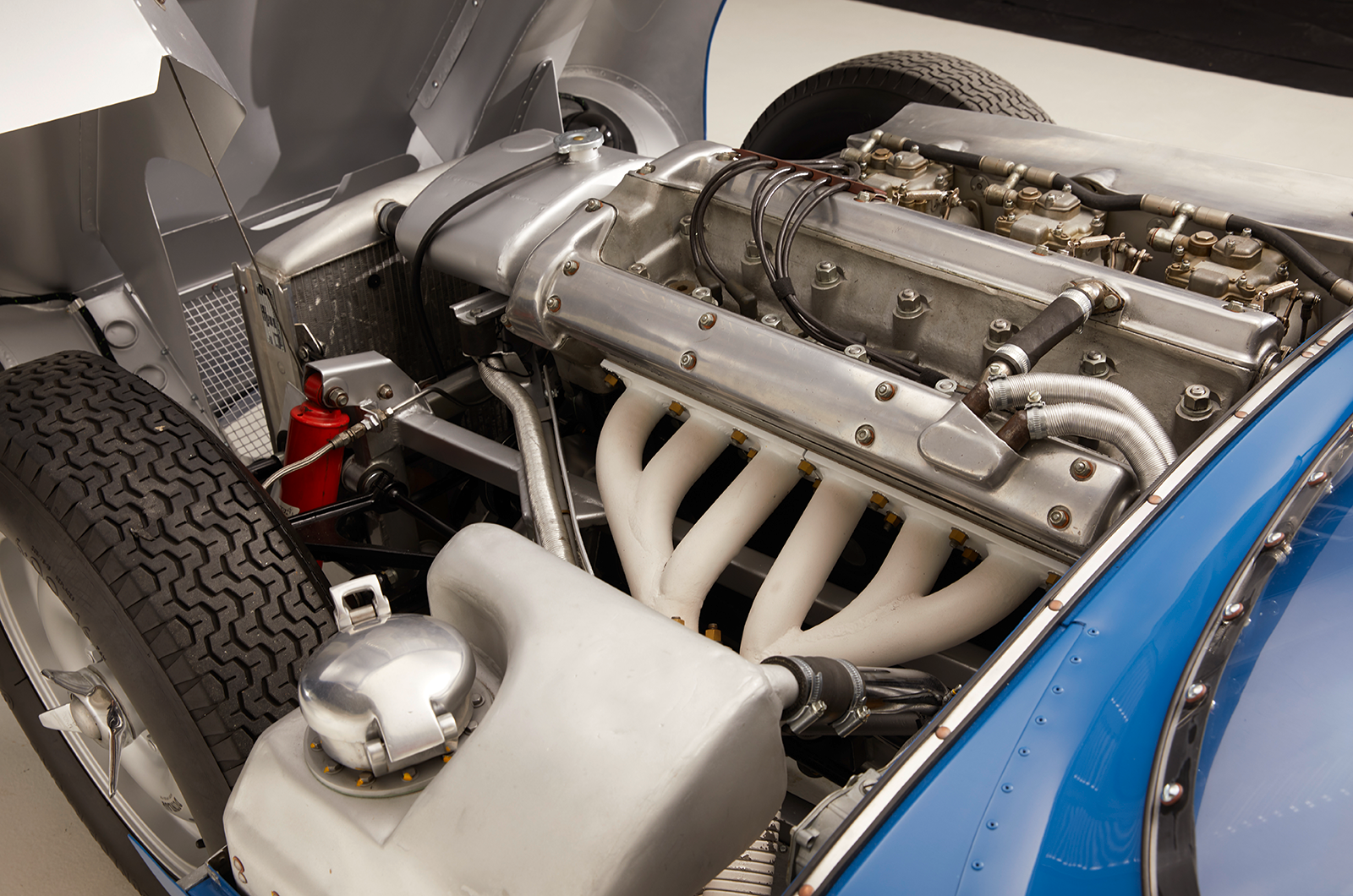 Classic & Sports Car – The hero to zero and back tale of this Jaguar D-type