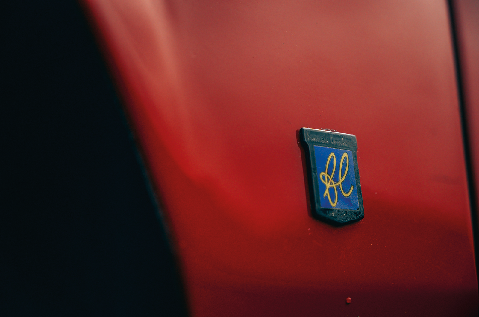 Classic & Sports Car – Lombardi Grand Prix: supercar in miniature