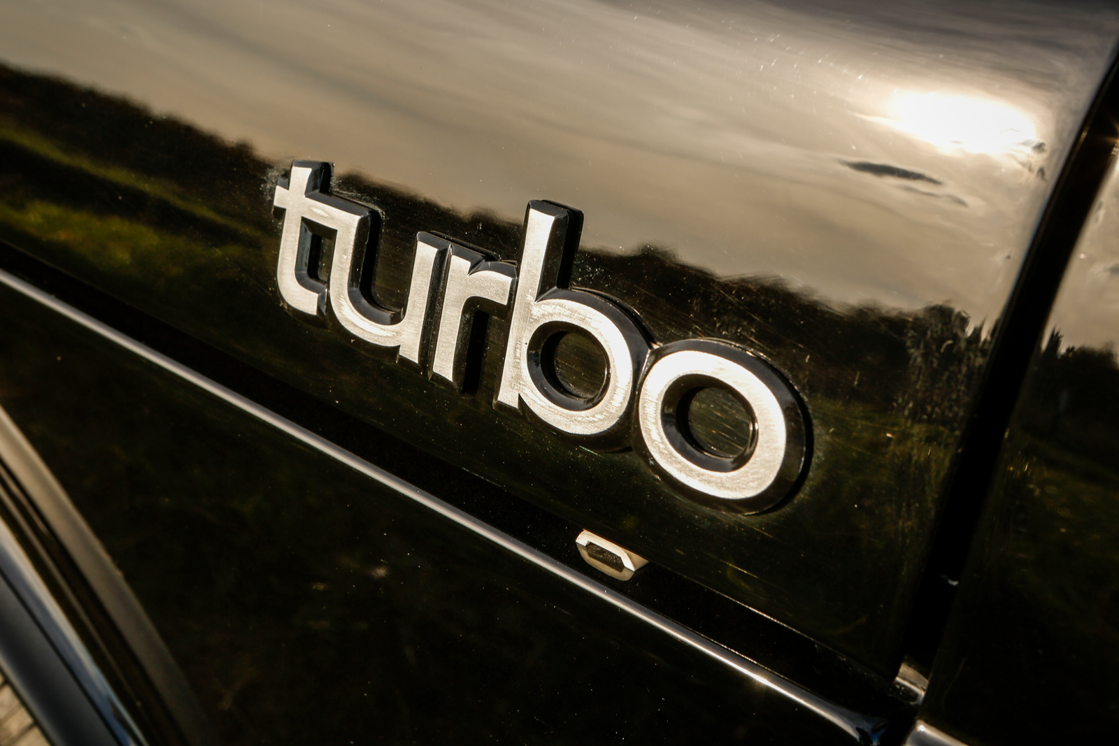 Classic & Sports Car – Wild bunch: Saab 99 vs Porsche 911 vs BMW 2002