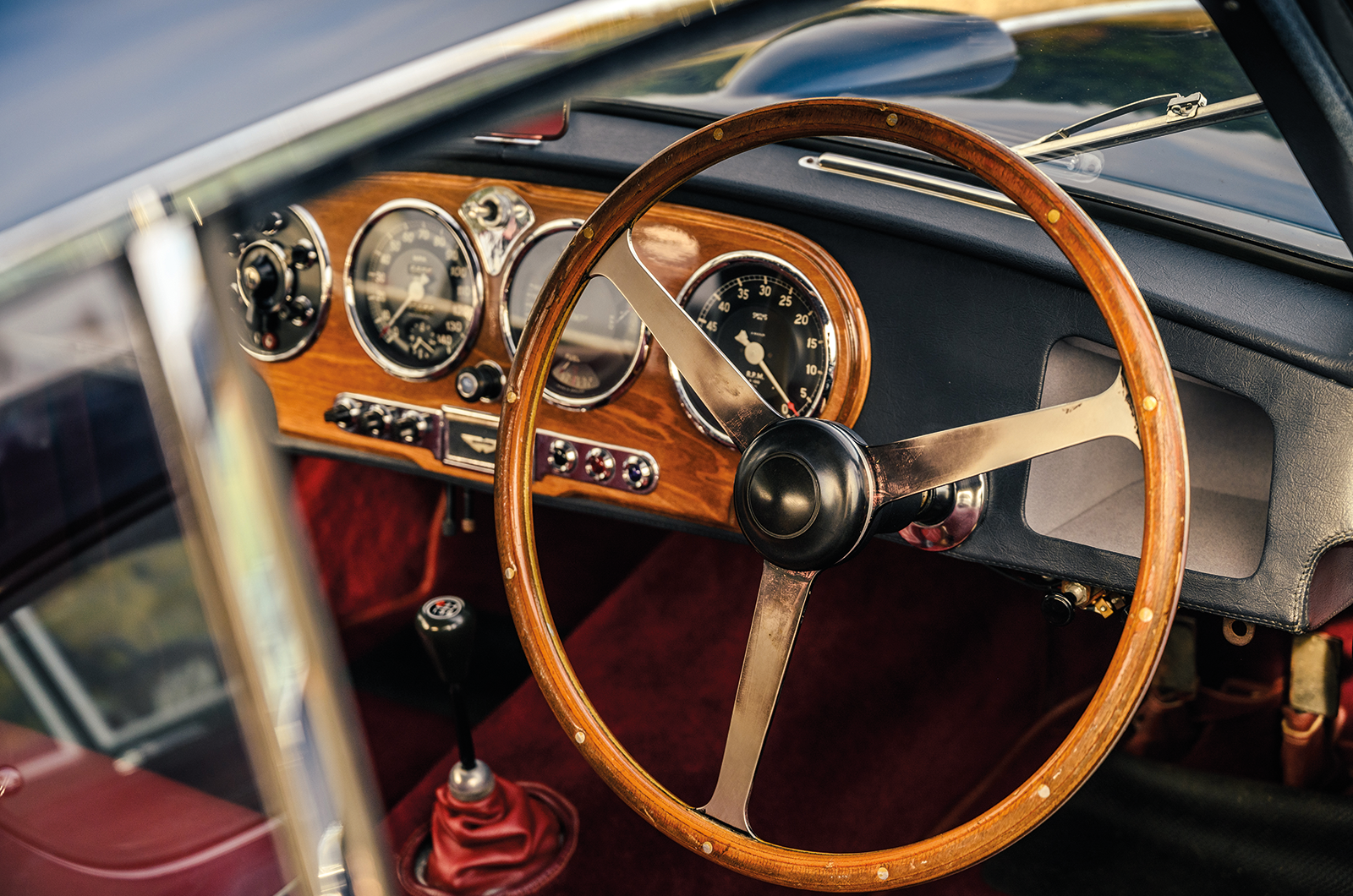 Classic & Sports Car – Grand tourer supertest: AC Aceca vs Aston Martin DB2 Vantage vs Bristol 404 vs Lancia Aurelia B20 GT