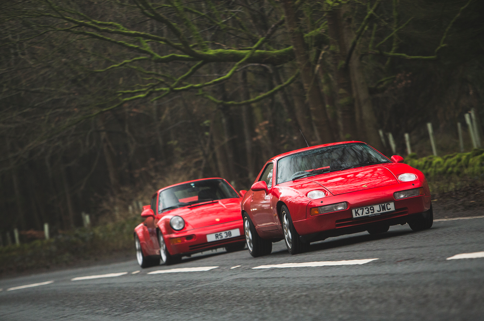 Classic & Sports Car – Porsche dream machines: 911 RS 3.8 vs 928 GTS