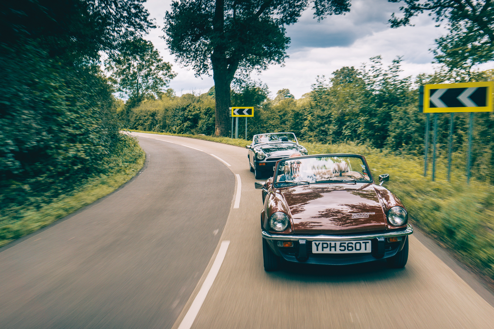 Classic & Sports Car – Shared heart: MG Midget 1500 vs Triumph Spitfire 1500