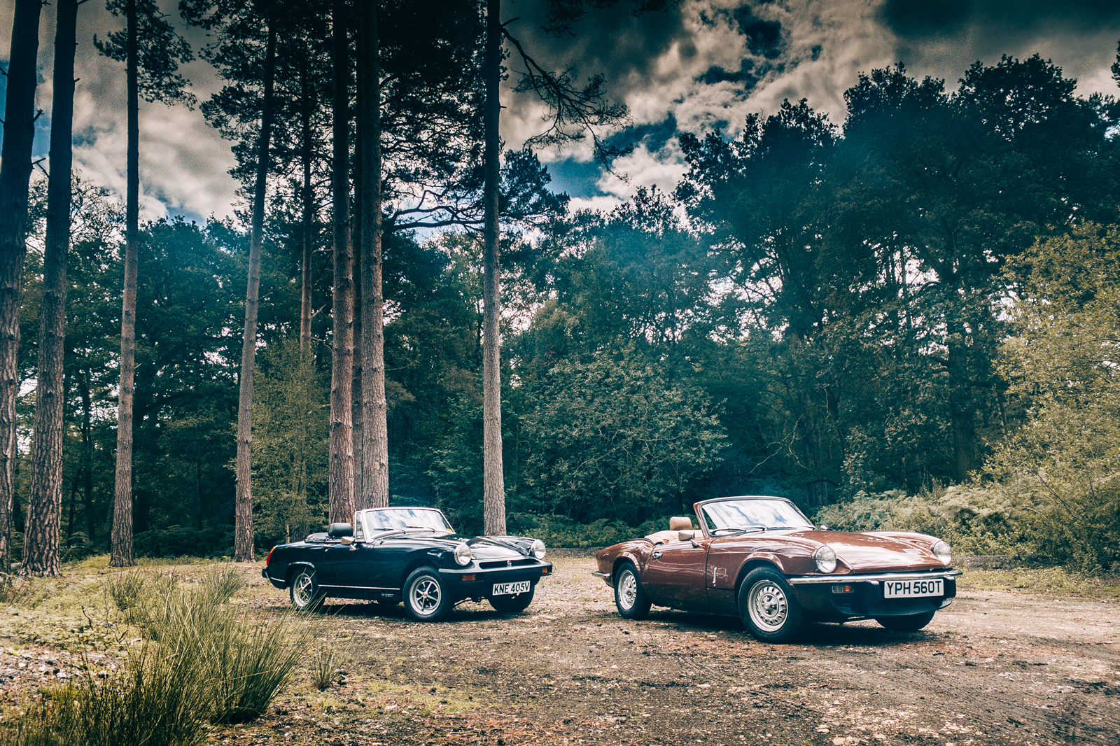 Classic & Sports Car – Shared heart: MG Midget 1500 vs Triumph Spitfire 1500