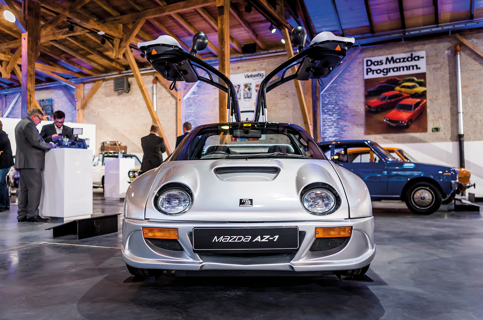 Classic & Sports Car – Classic shrine: Automobil Museum Frey