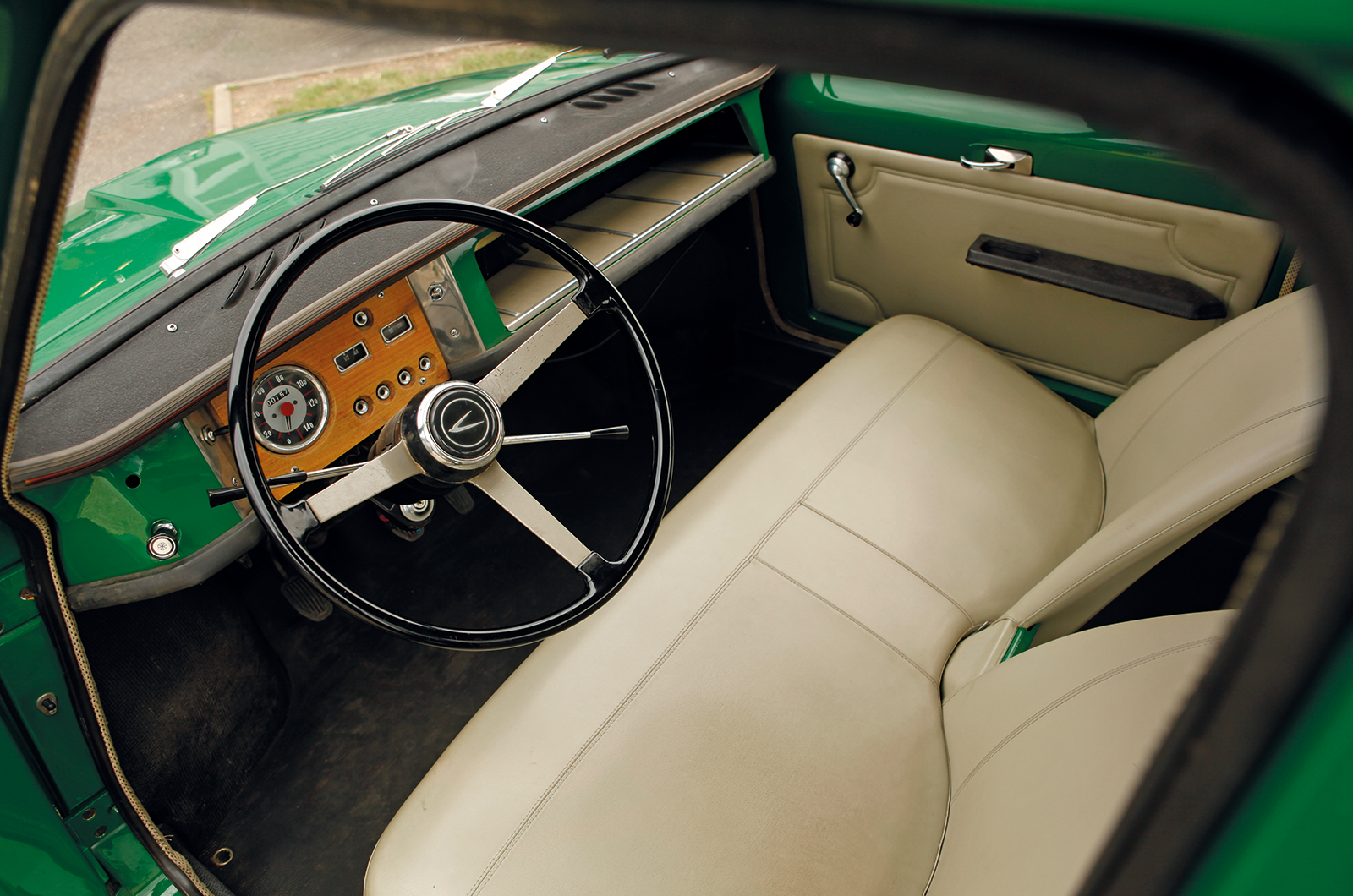 Classic & Sports Car – Simca 936: the French Mini that never was