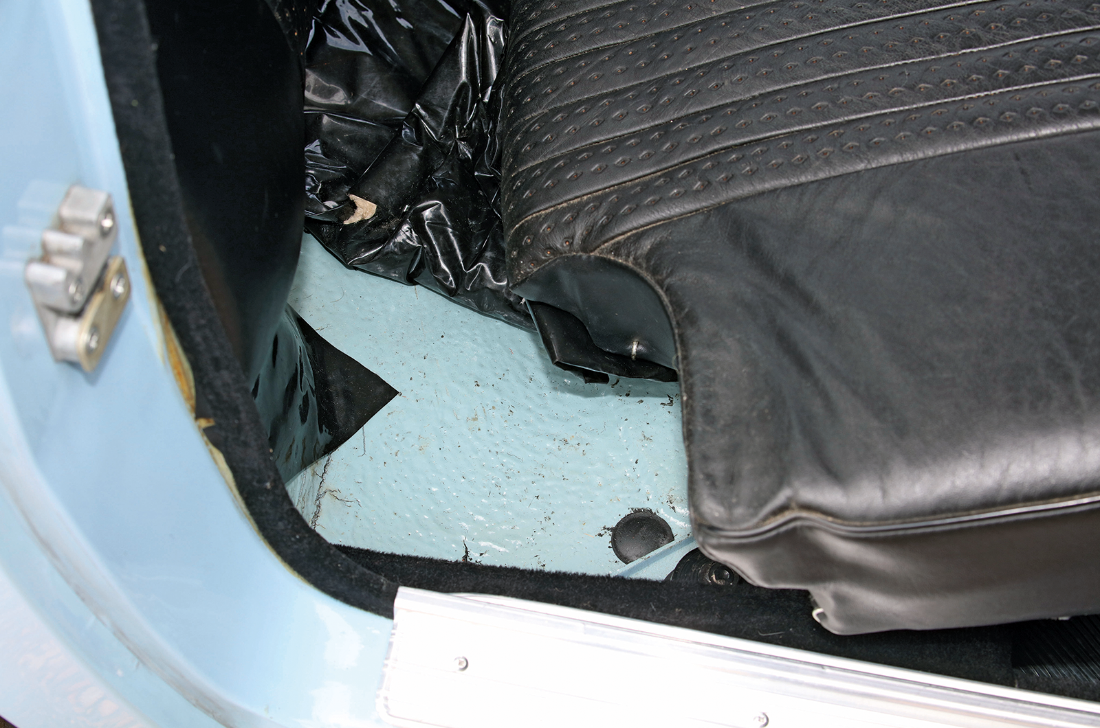 Classic & Sports Car – Buyer’s guide: Triumph 2000/2500/2.5