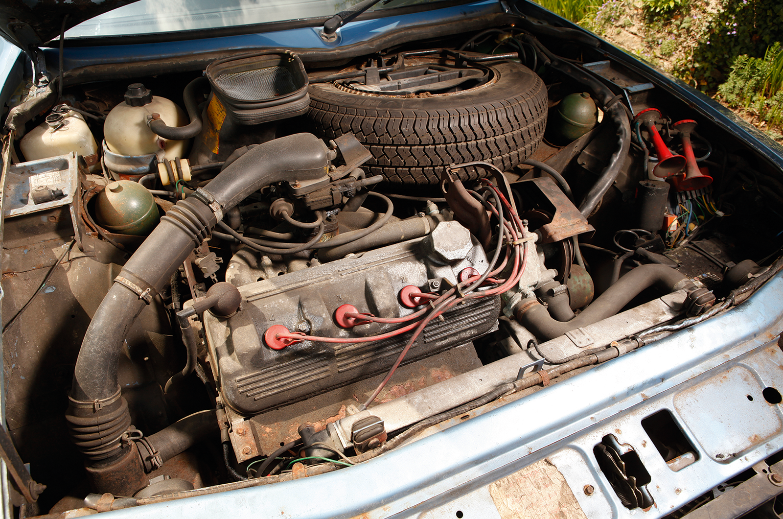 Classic & Sports Car – From the left field: Citroën CX vs Lancia Beta vs Princess vs Saab 99