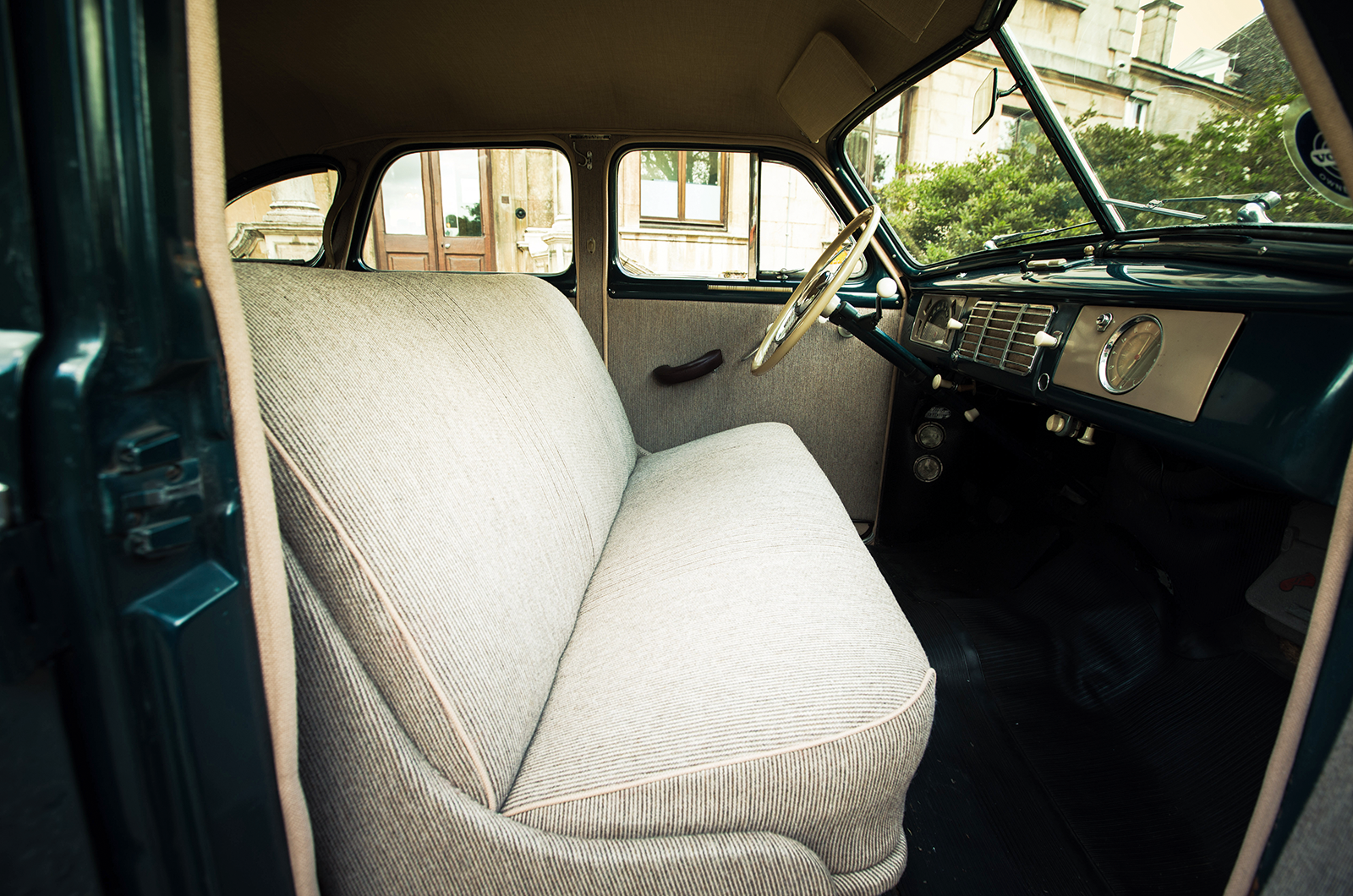 Classic & Sports Car – Driving the forgotten Volvo PV60