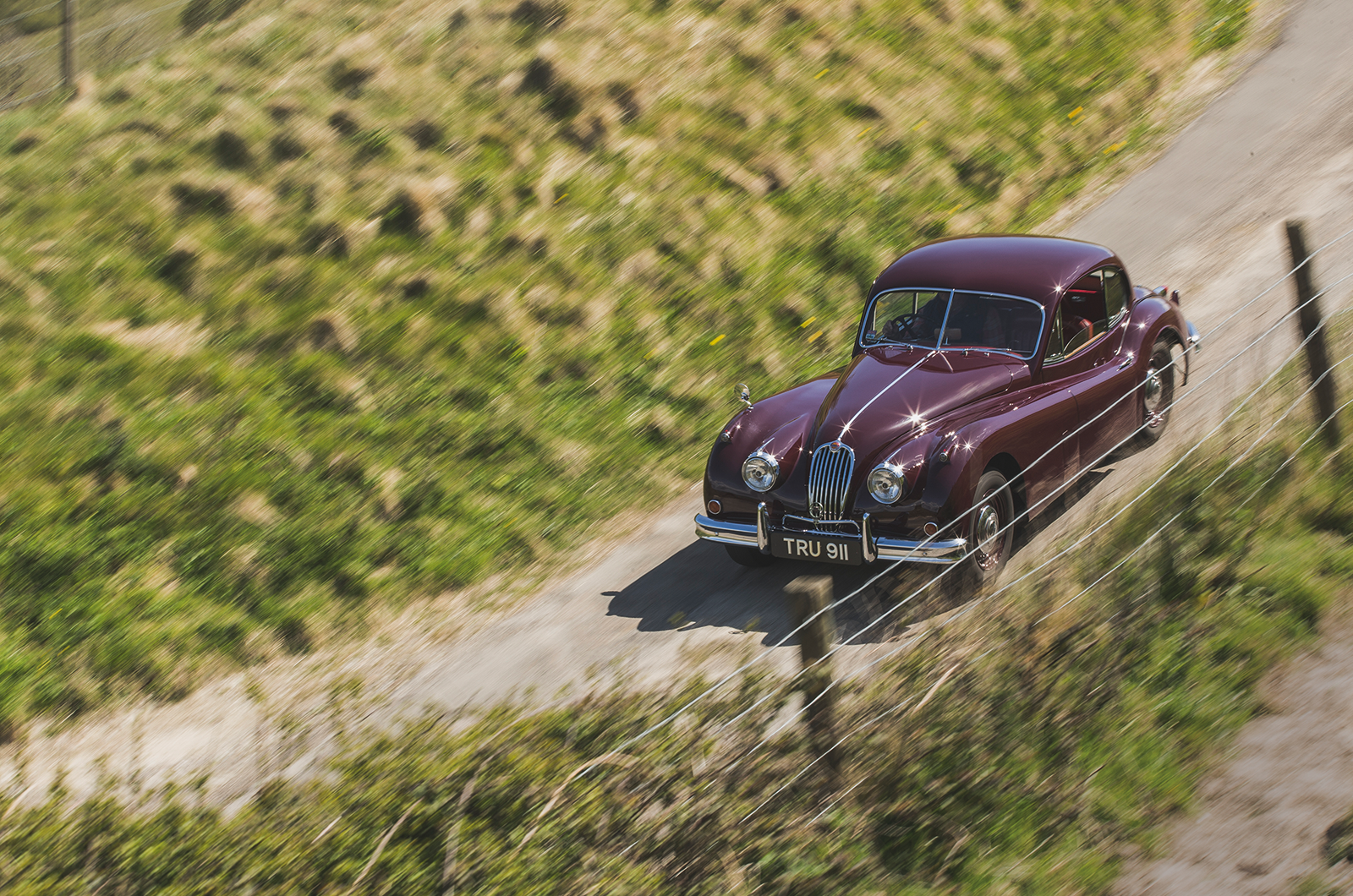 Classic & Sports Car – Restoring grandad’s Jaguar XK140