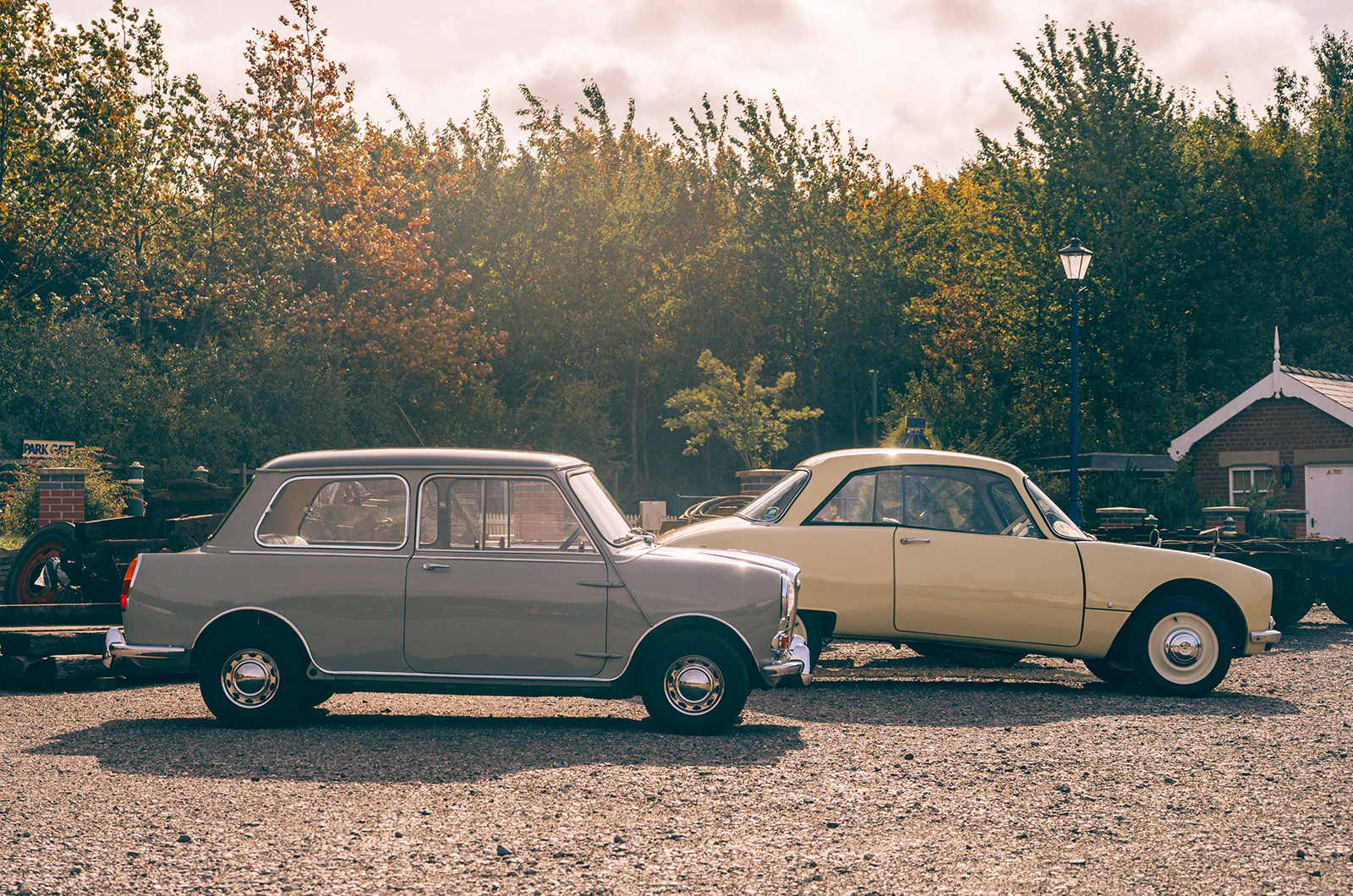 Classic & Sports Car – Wolseley Hornet vs Citroën Bijou: compacts with class