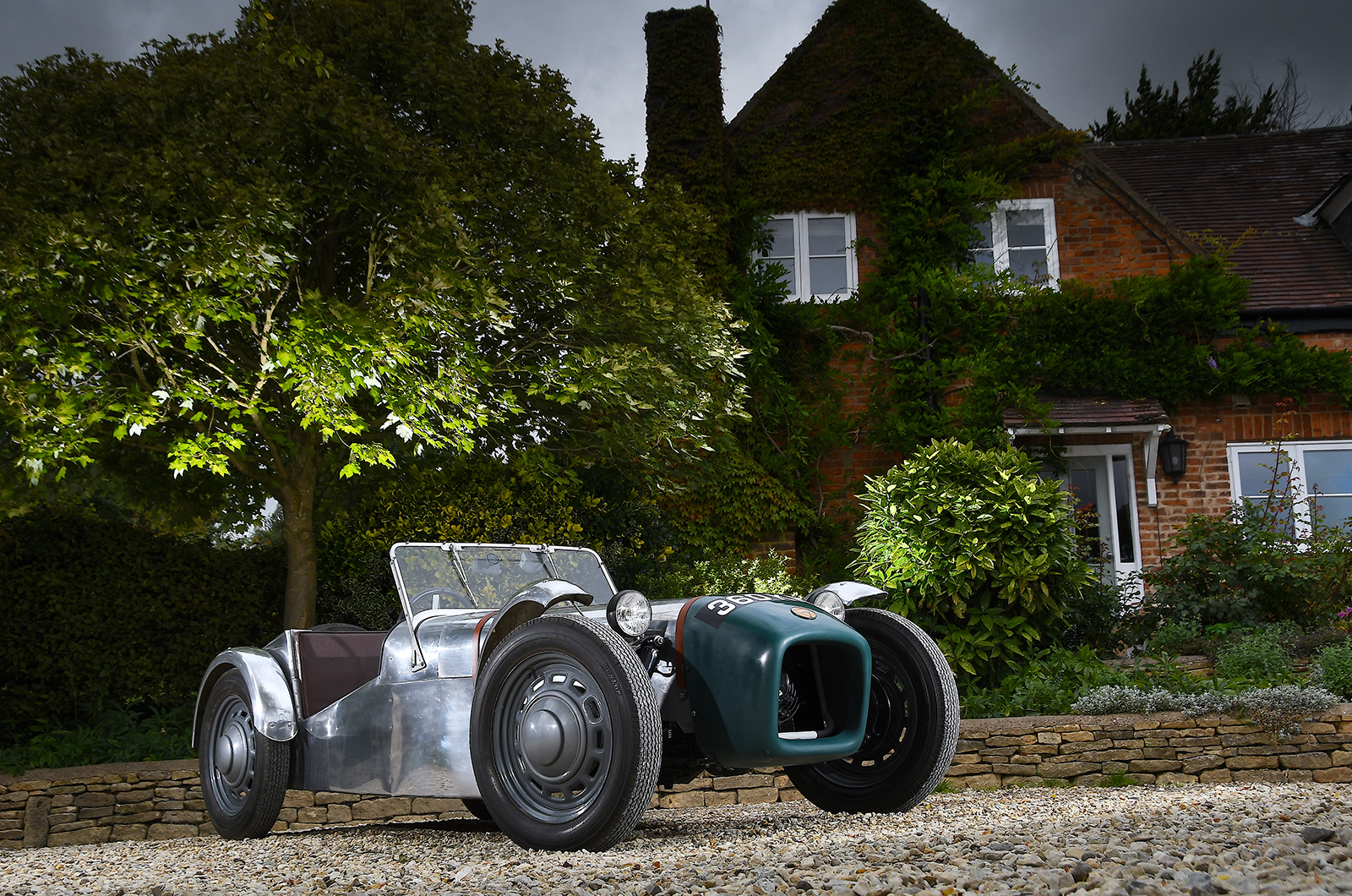 Classic & Sports Car – Founding father: Ginetta G2