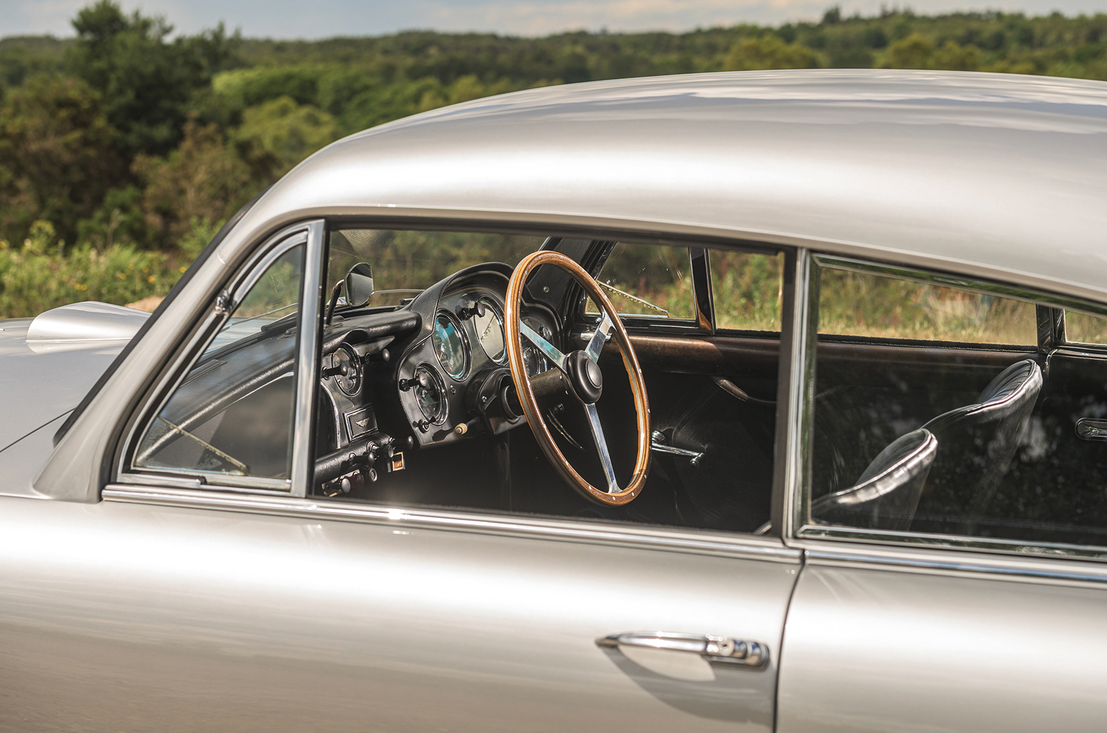 Classic & Sports Car – Life imitates art: AC Aceca vs Aston Martin DB MkIII