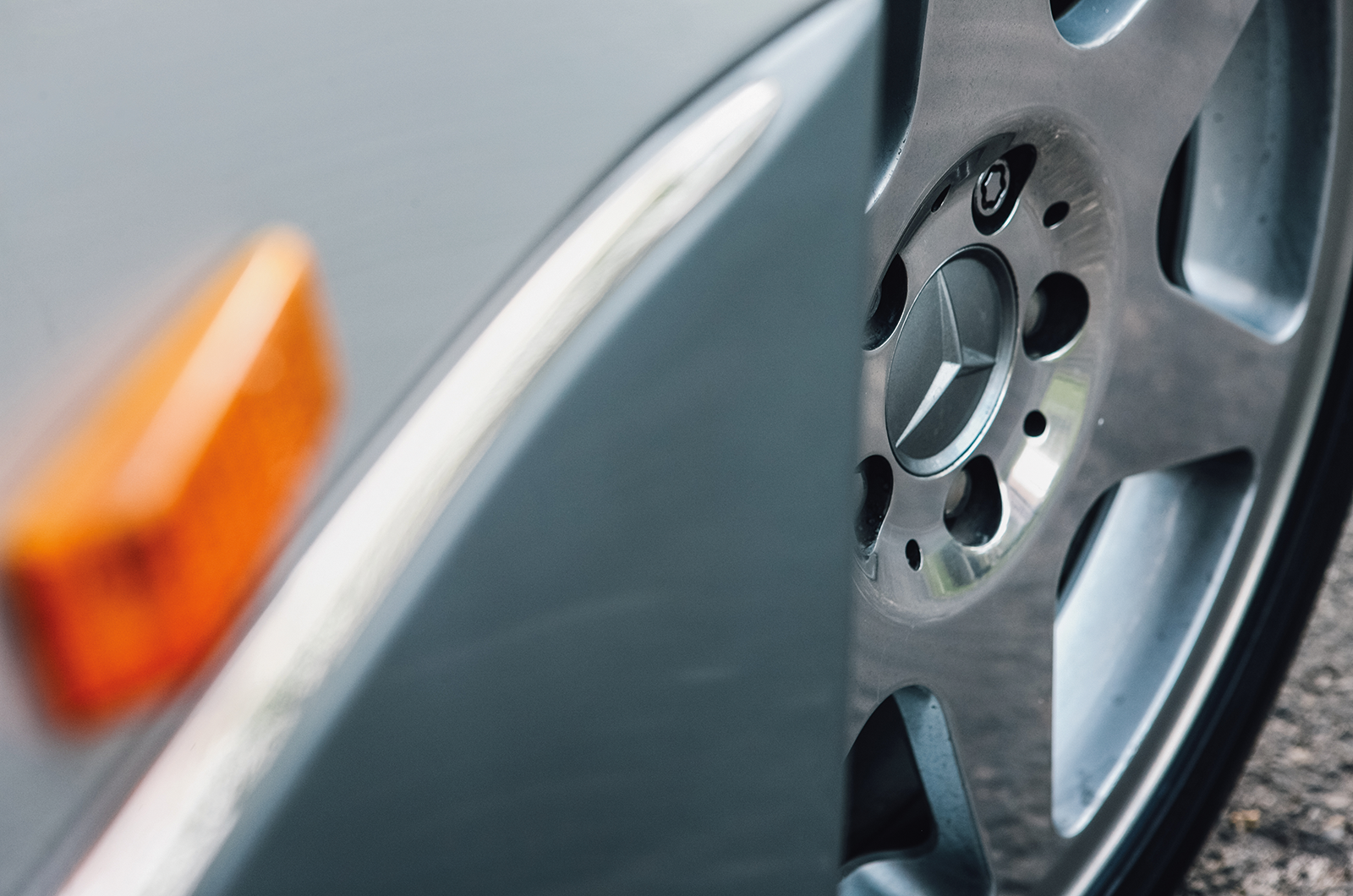 Classic & Sports Car – The best supersaloon you’ve never heard of: Mercedes-Benz E500