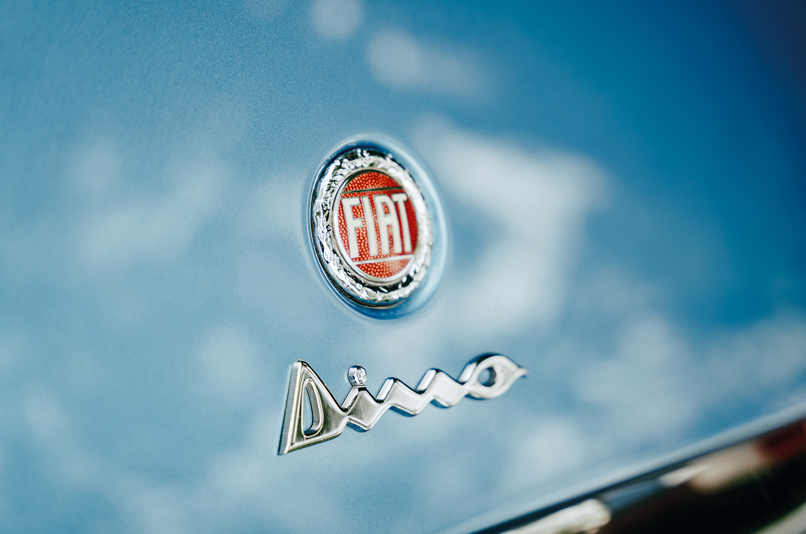 Classic & Sports Car – Going for it: Fiat Dino 2000 Coupé and 2300S Coupé