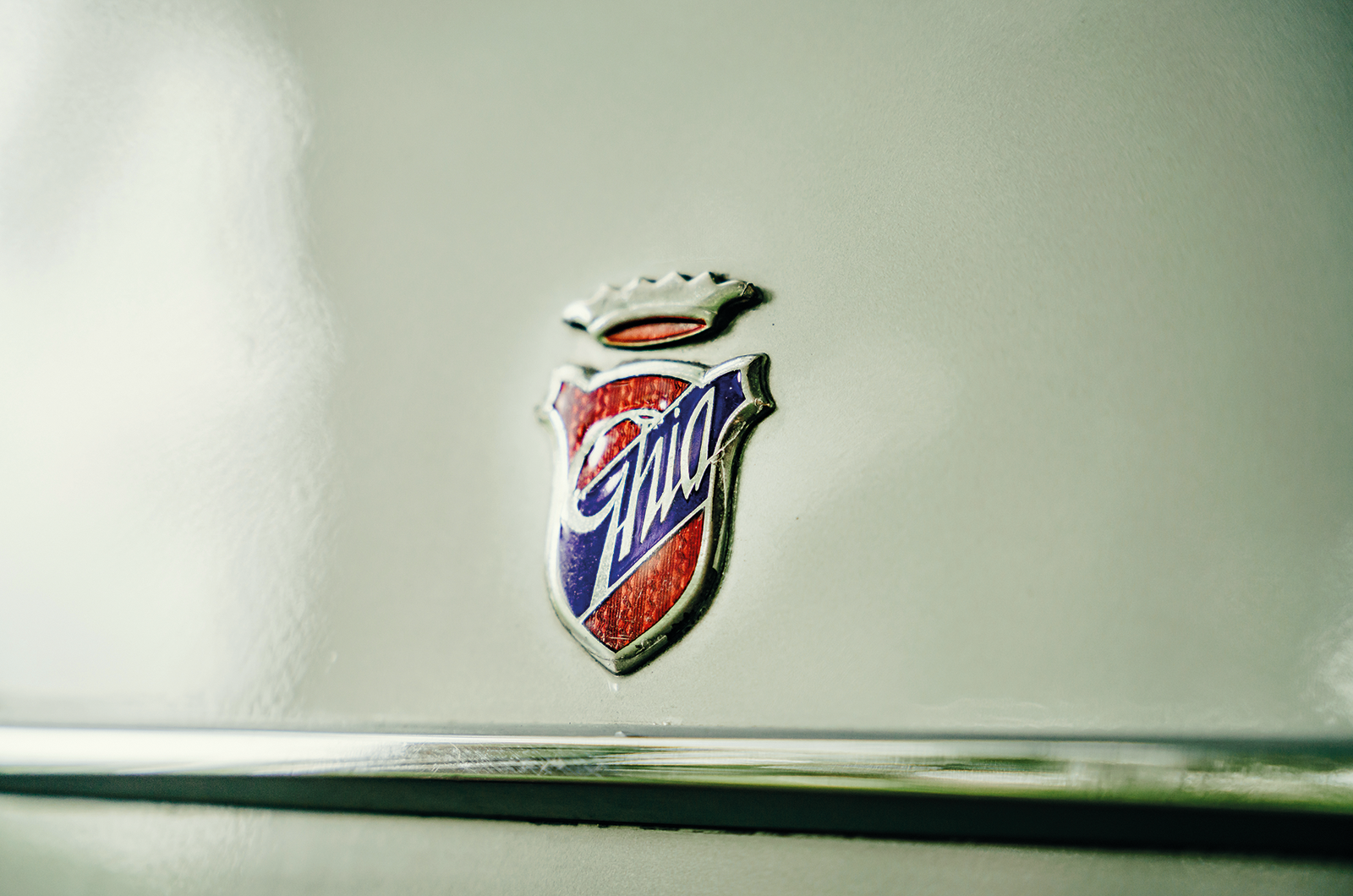 Classic & Sports Car – Going for it: Fiat Dino 2000 Coupé and 2300S Coupé