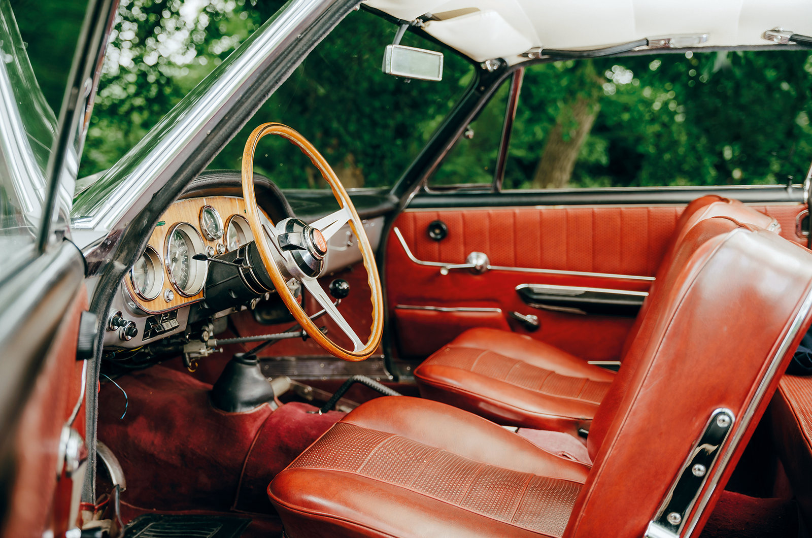 Classic & Sports Car – Going for it: Fiat Dino 2000 Coupé and 2300S Coupé