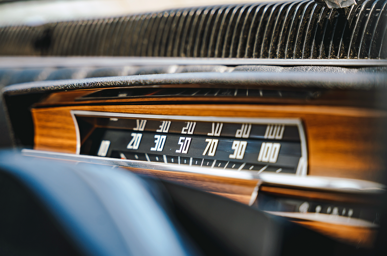 Classic & Sports Car – Cross-channel clash: Renault 16 vs Austin Maxi