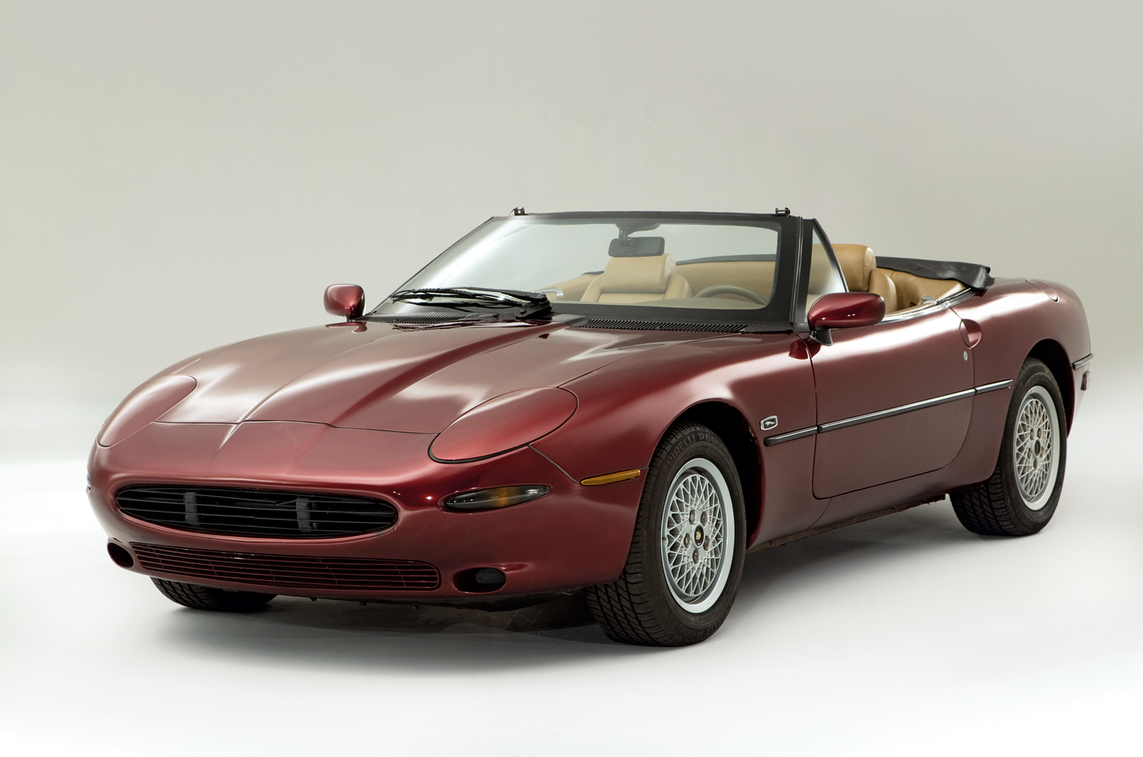 Classic & Sports Car – Big cat rescue: the Jaguar X100 at 25