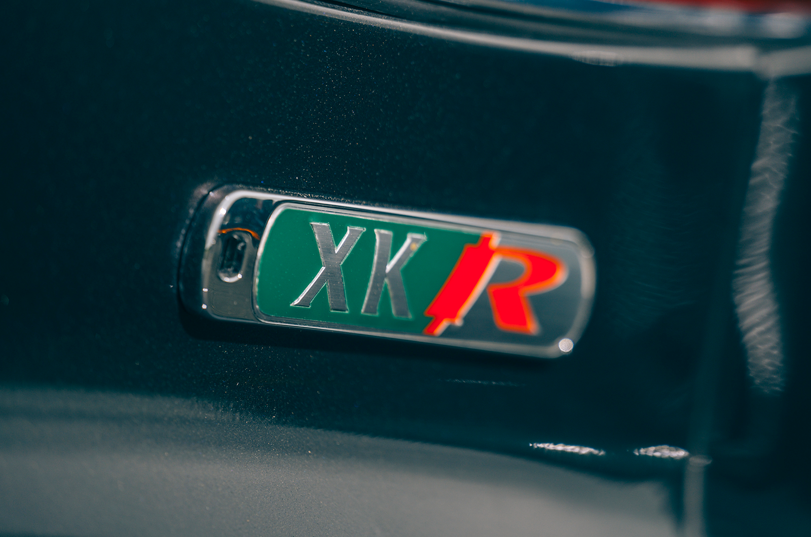 Classic & Sports Car – Big cat rescue: the Jaguar X100 at 25