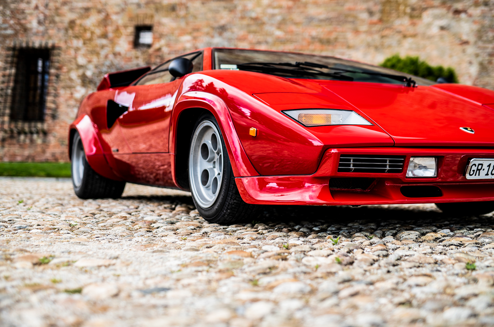 Classic & Sports Car – Out of the ordinary: 50 years of the Lamborghini Countach