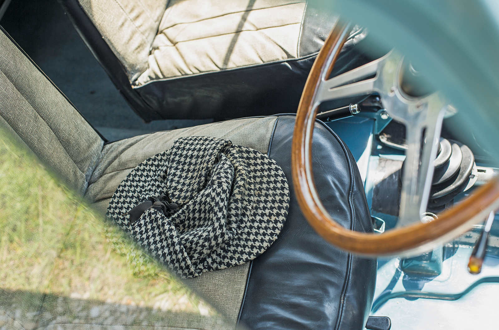 Classic & Sports Car – The story of a very special classic Mini