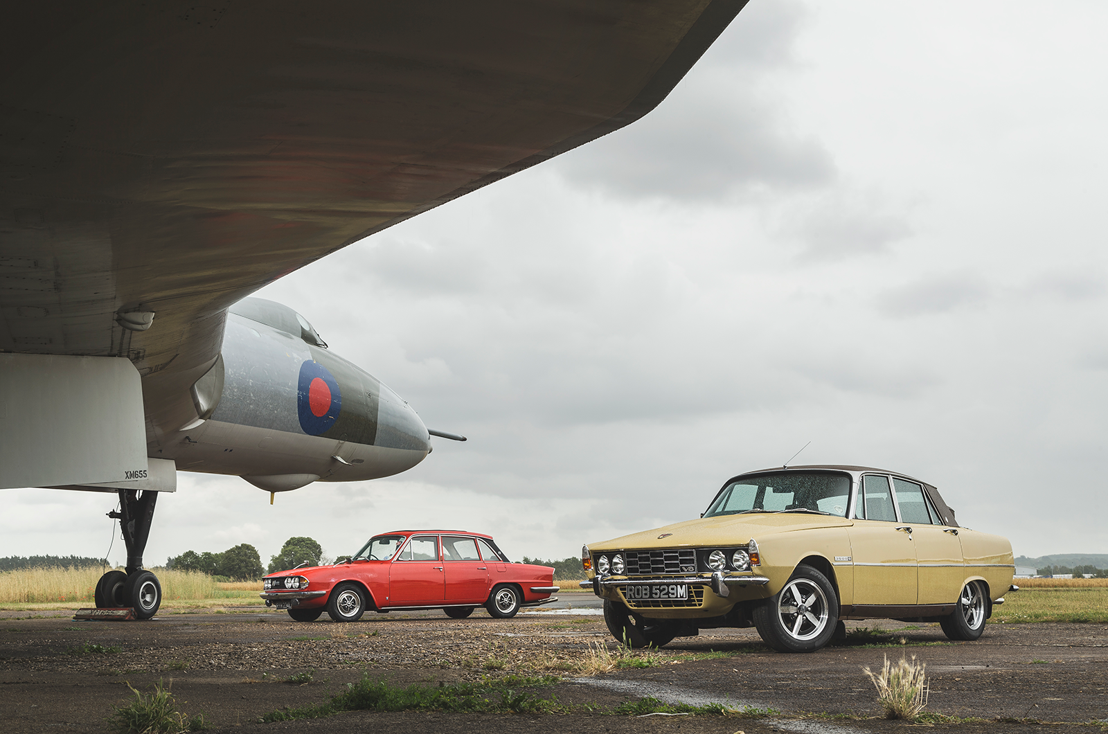 Classic & Sports Car – Saloon bar brawn: Rover P6 3500S vs Triumph 2.5 PI MkII