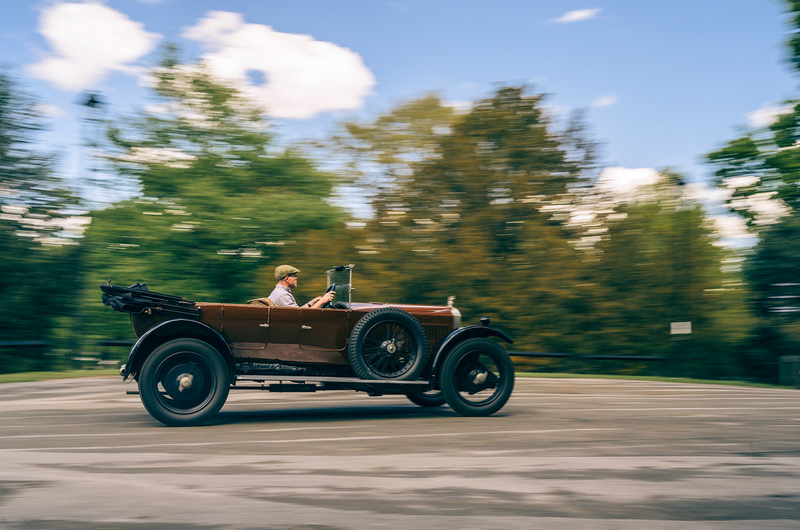 Classic & Sports Car – On the up: Vauxhall vs Sunbeam