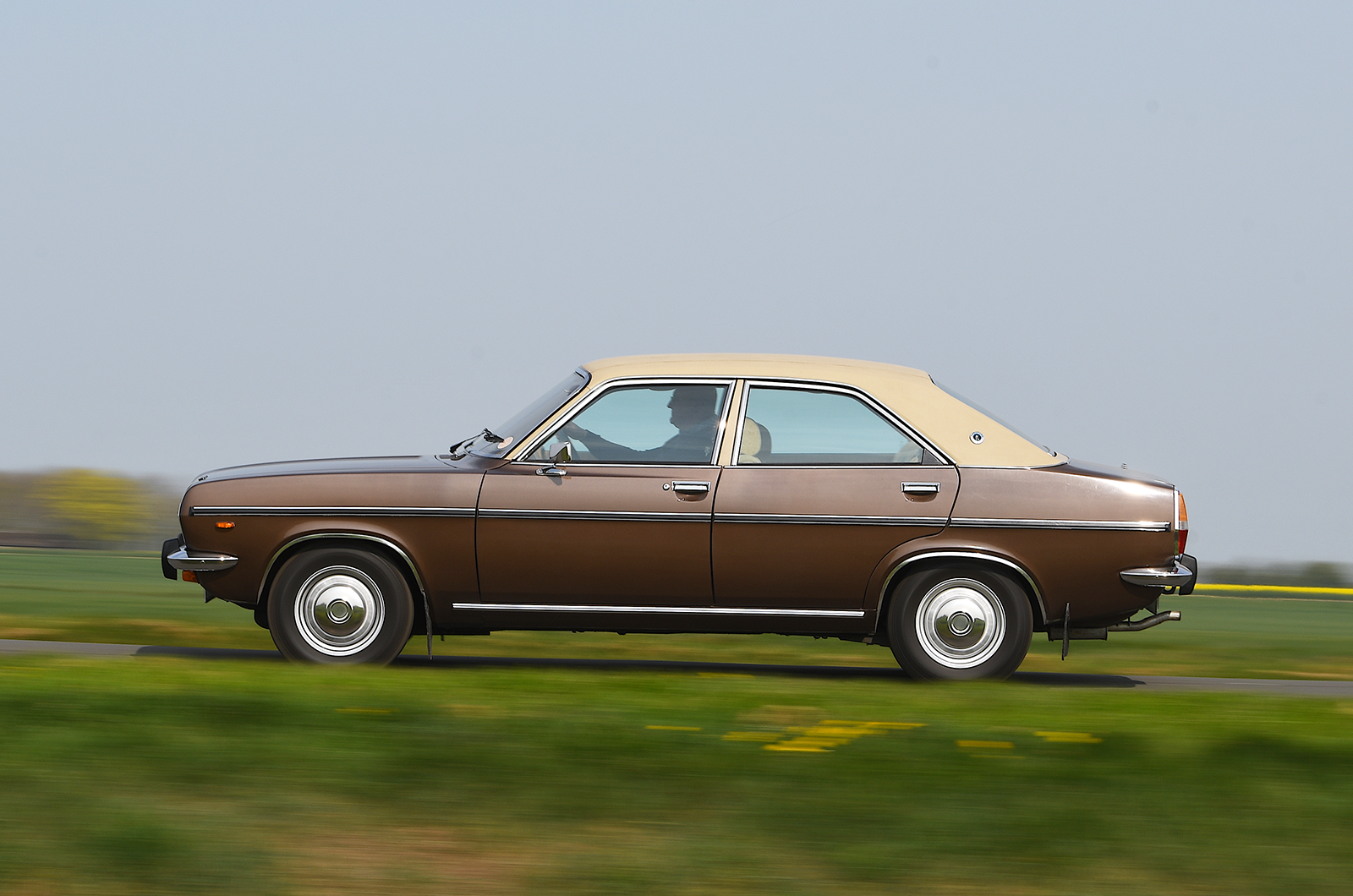 Classic & Sports Car – Guilty pleasures: Chrysler 2 Litre