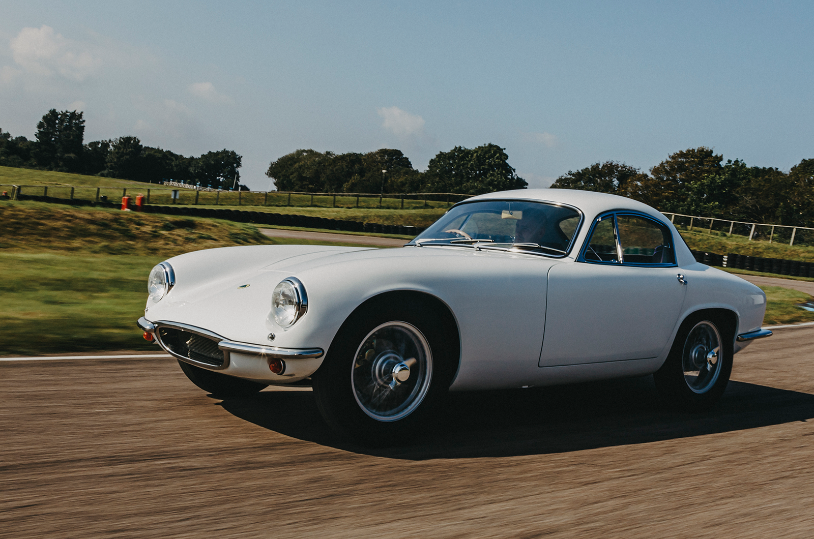 Classic & Sports Car – The Tokyo Lotus Elite