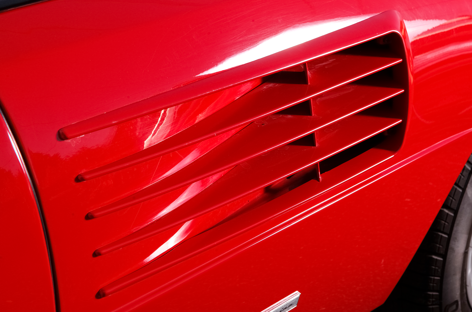 Classic & Sports Car – Ferrari Mondial: from zero to hero