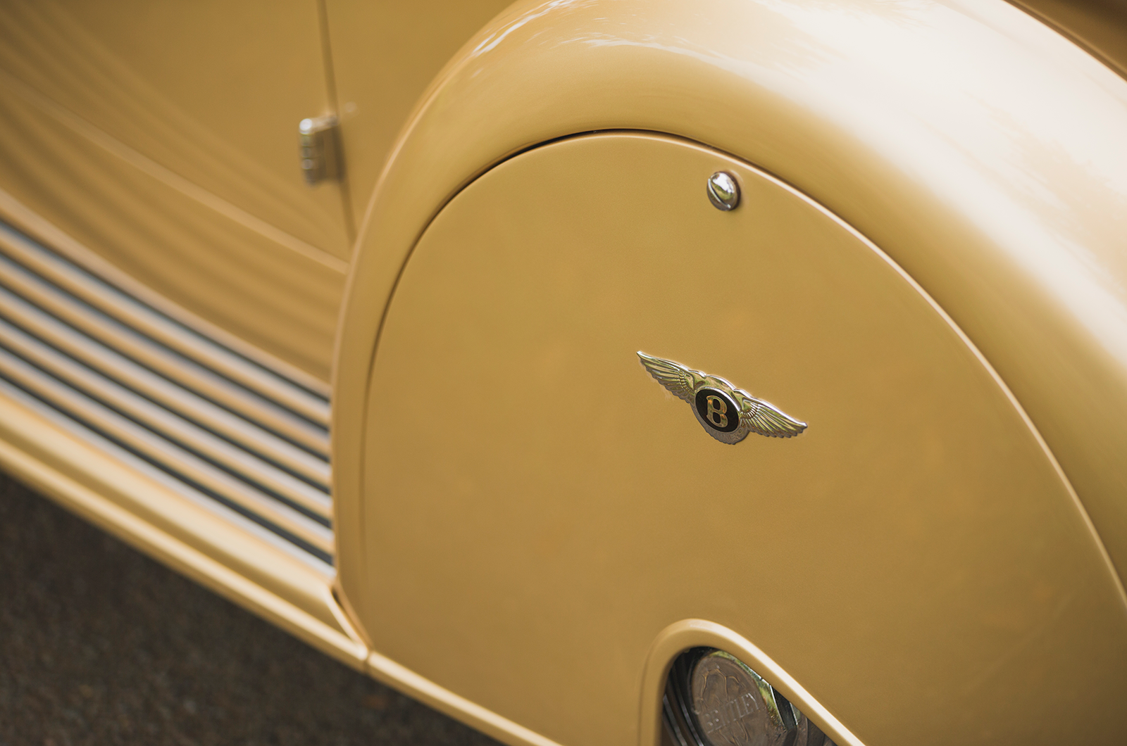 Classic & Sports Car – Golden years: driving a special Derby Bentley