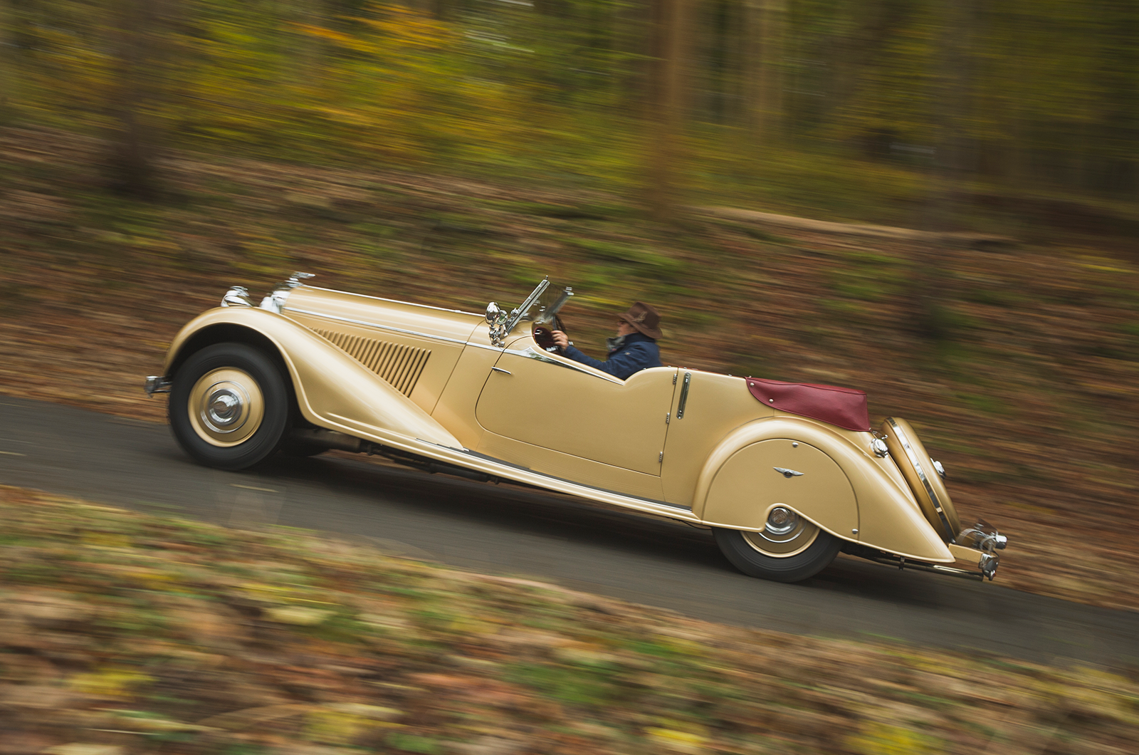 Classic & Sports Car – Golden years: driving a special Derby Bentley