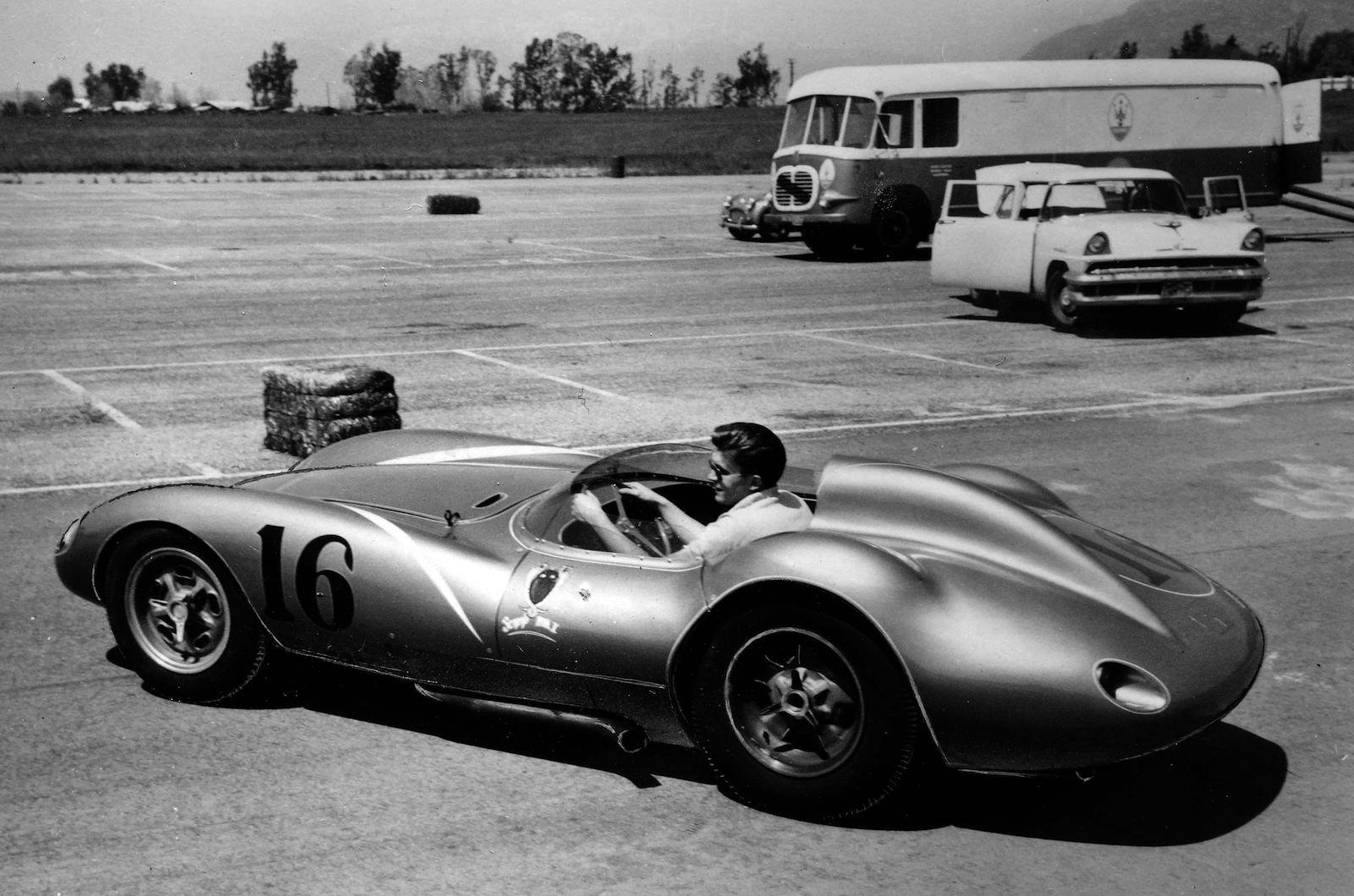 Classic & Sports Car - The all American hero: driving the Scarab sports-racer 