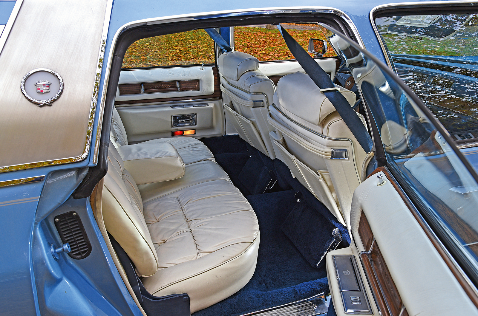 Classic & Sports Car – The wagon prince: Cadillac Castilian Fleetwood Estate Wagon