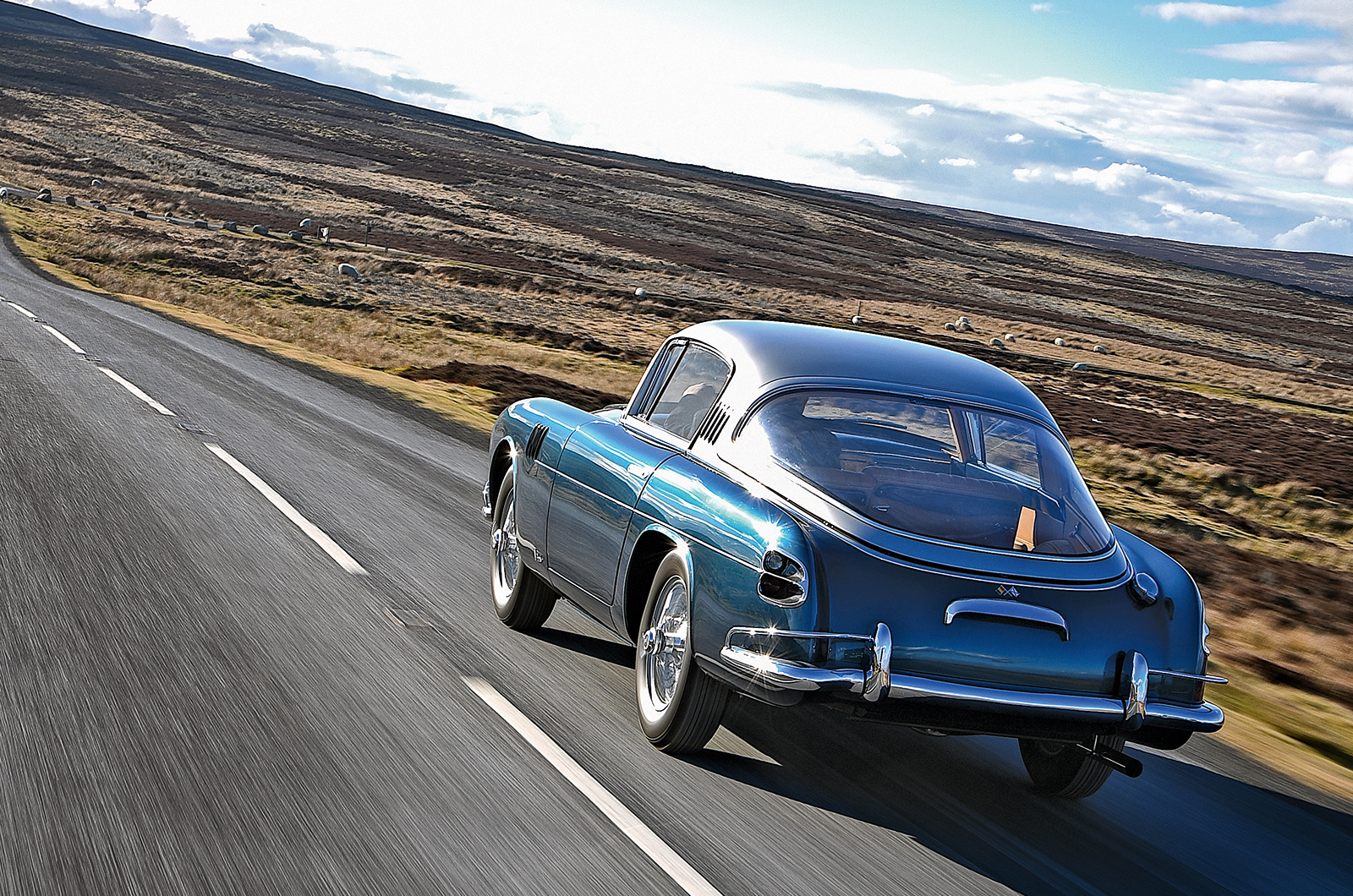 Classic & Sports Car – Aston Martin DB2/4 Vignale: fitted out for a king